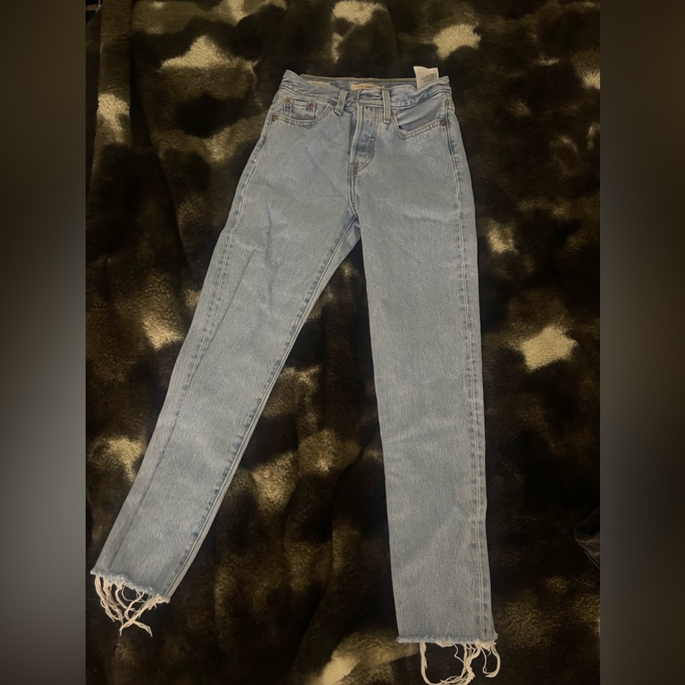 Women’s straight jeans